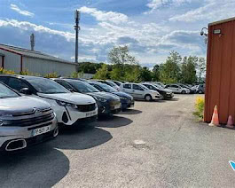 parking extérieur + service navette